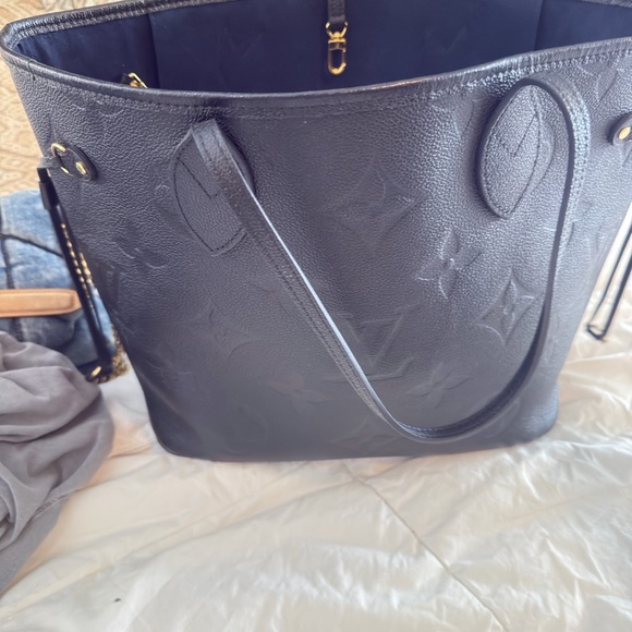 Louis Vuitton Black Embossed Tote - Picture 2 of 6